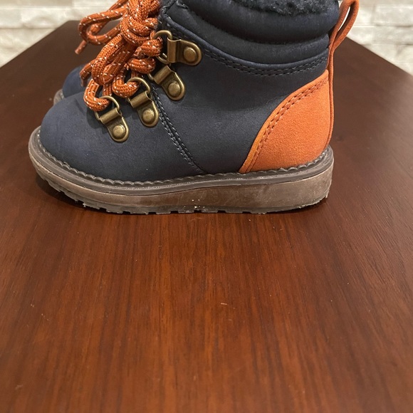 Toddler boy boots - Picture 2 of 3